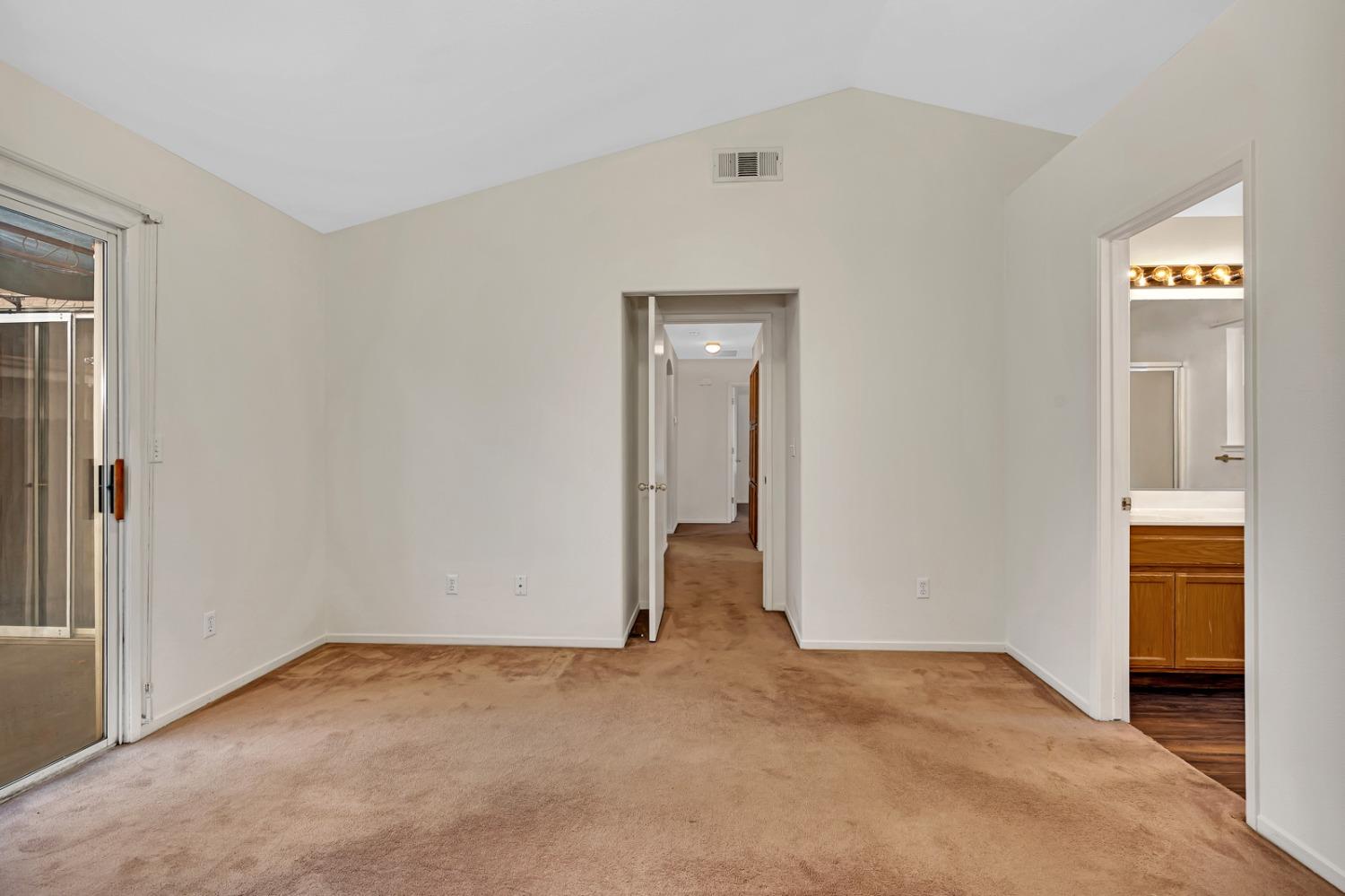 3920 El Portal Place