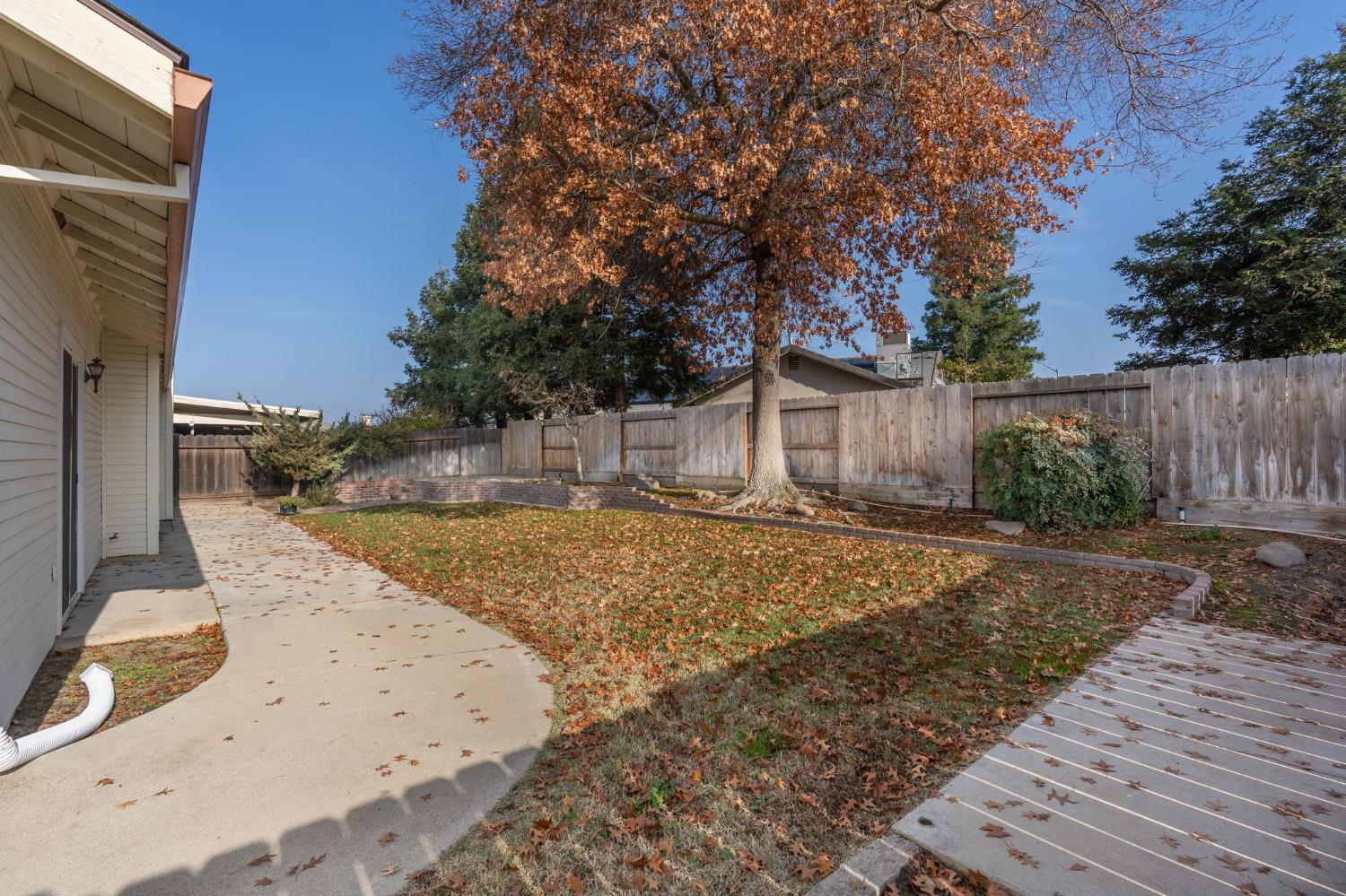 3326 Lagoon Avenue
