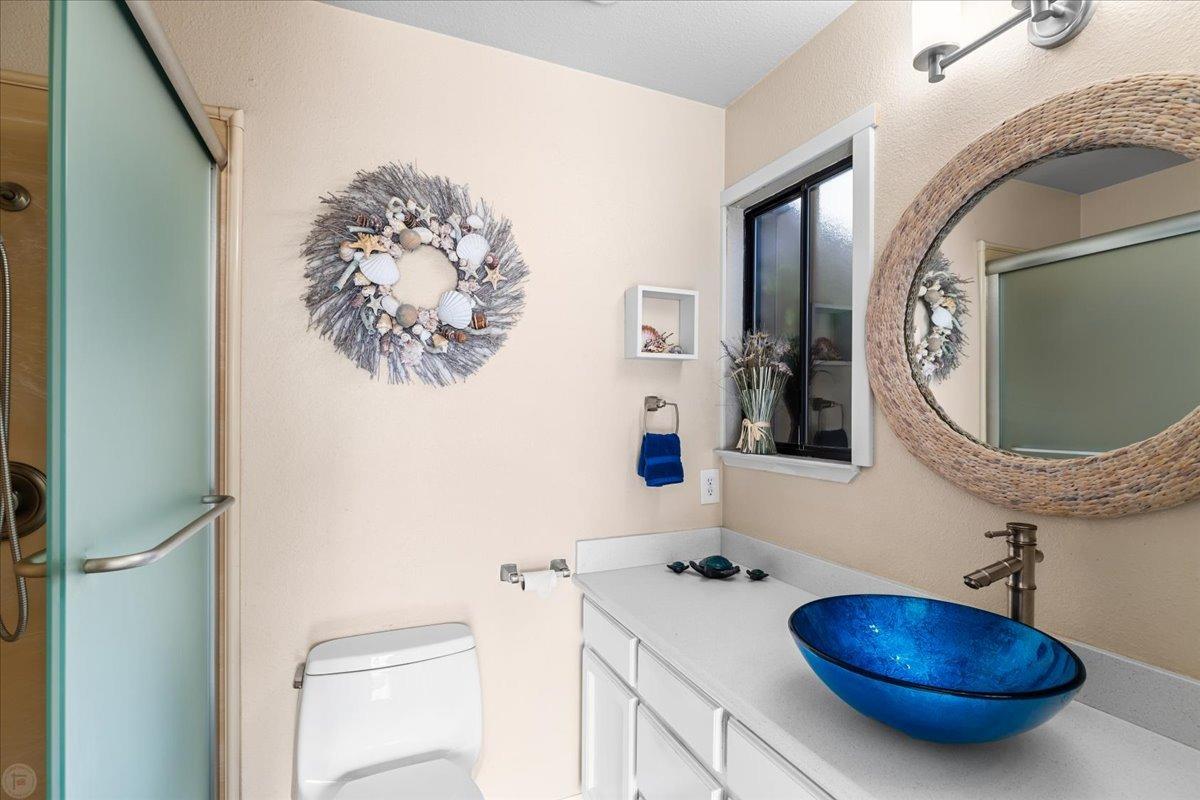 3605 Thomas More Way