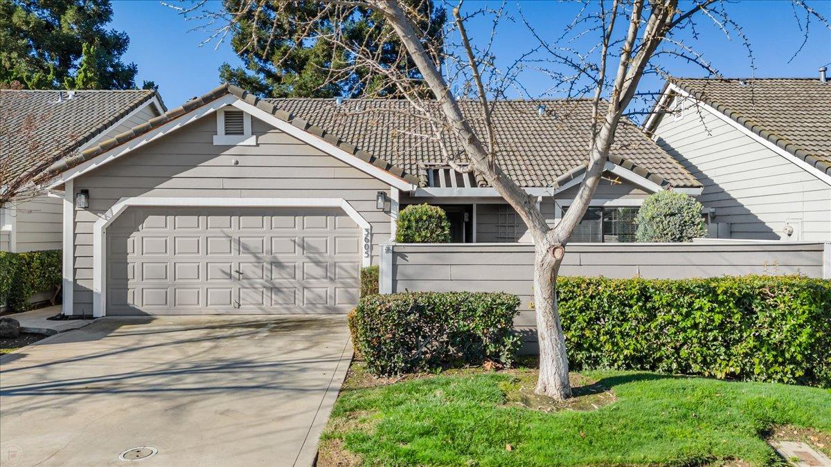 3605 Thomas More Way