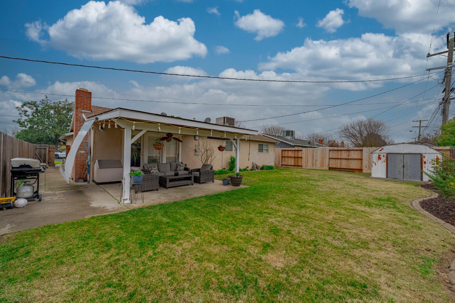 1335 Tamarack Avenue