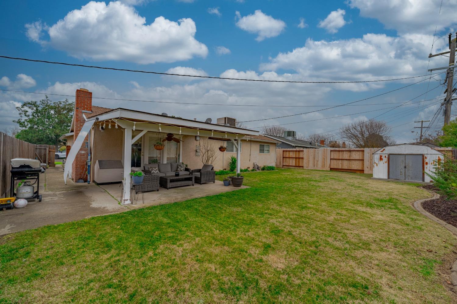 1335 Tamarack Avenue