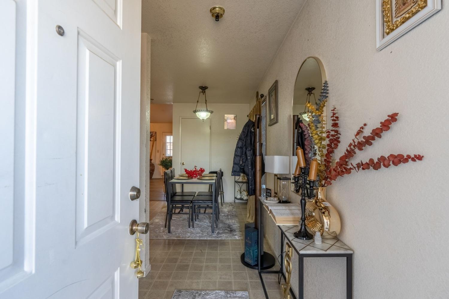 2550 Porsche Strasse