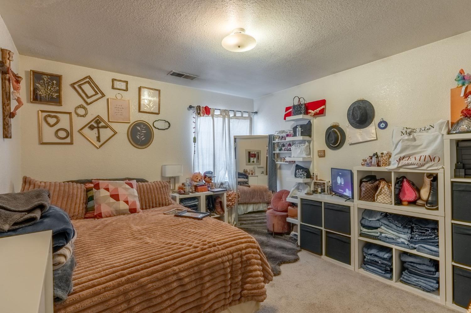 2550 Porsche Strasse