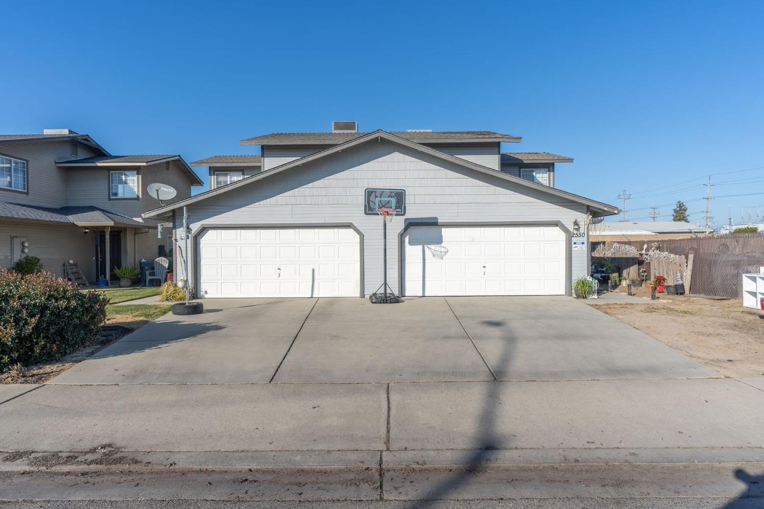 2550 Porsche Strasse