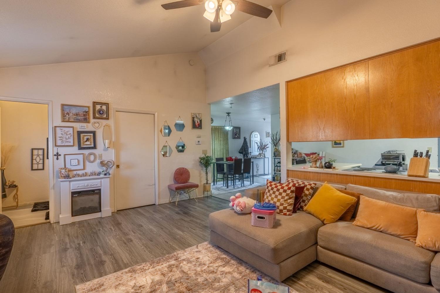 2550 Porsche Strasse