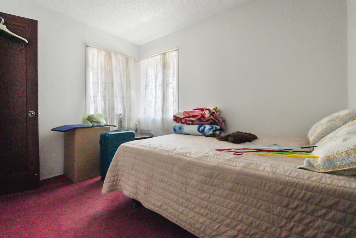 3609 Tamarack Avenue