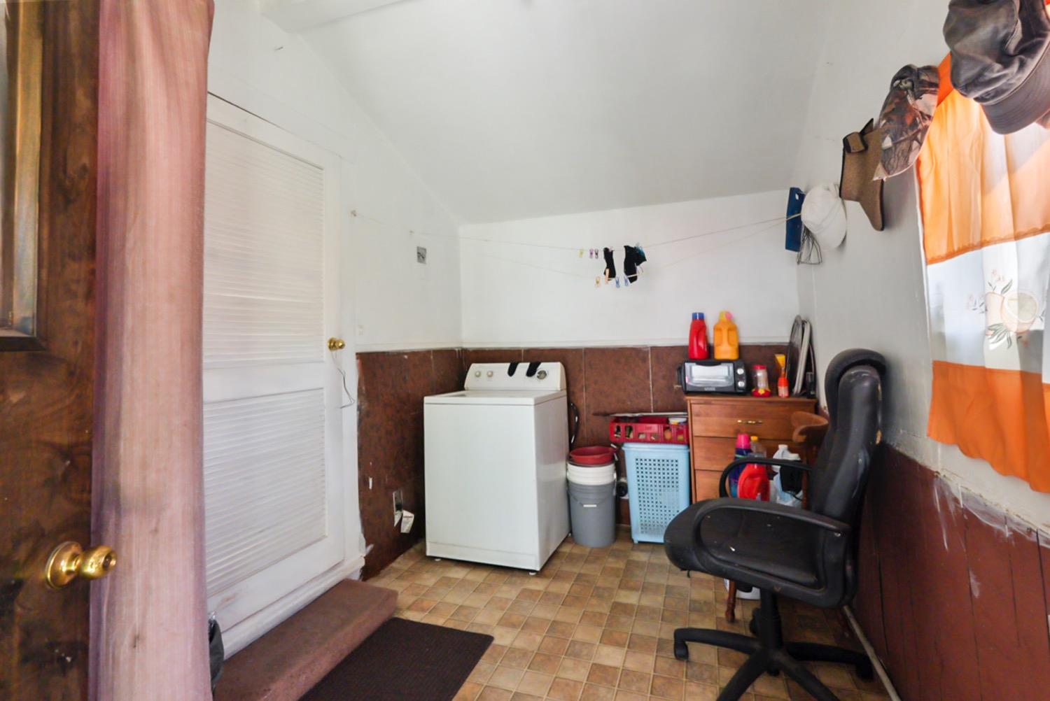 3609 Tamarack Avenue