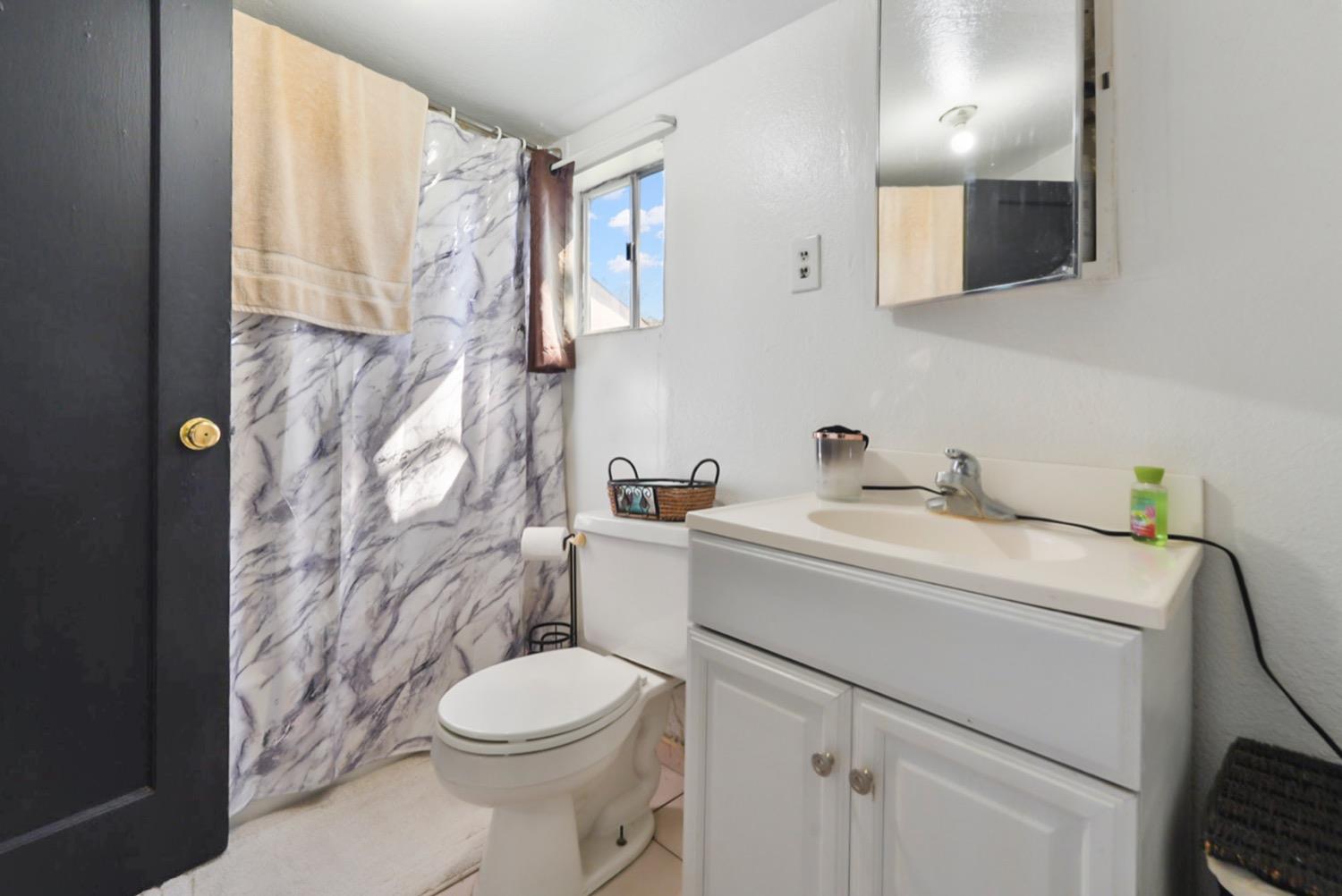 3609 Tamarack Avenue