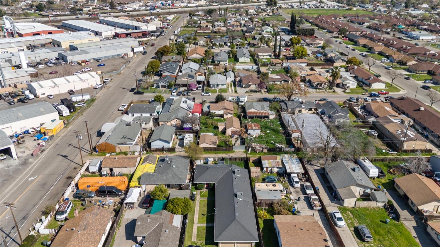 3609 Tamarack Avenue