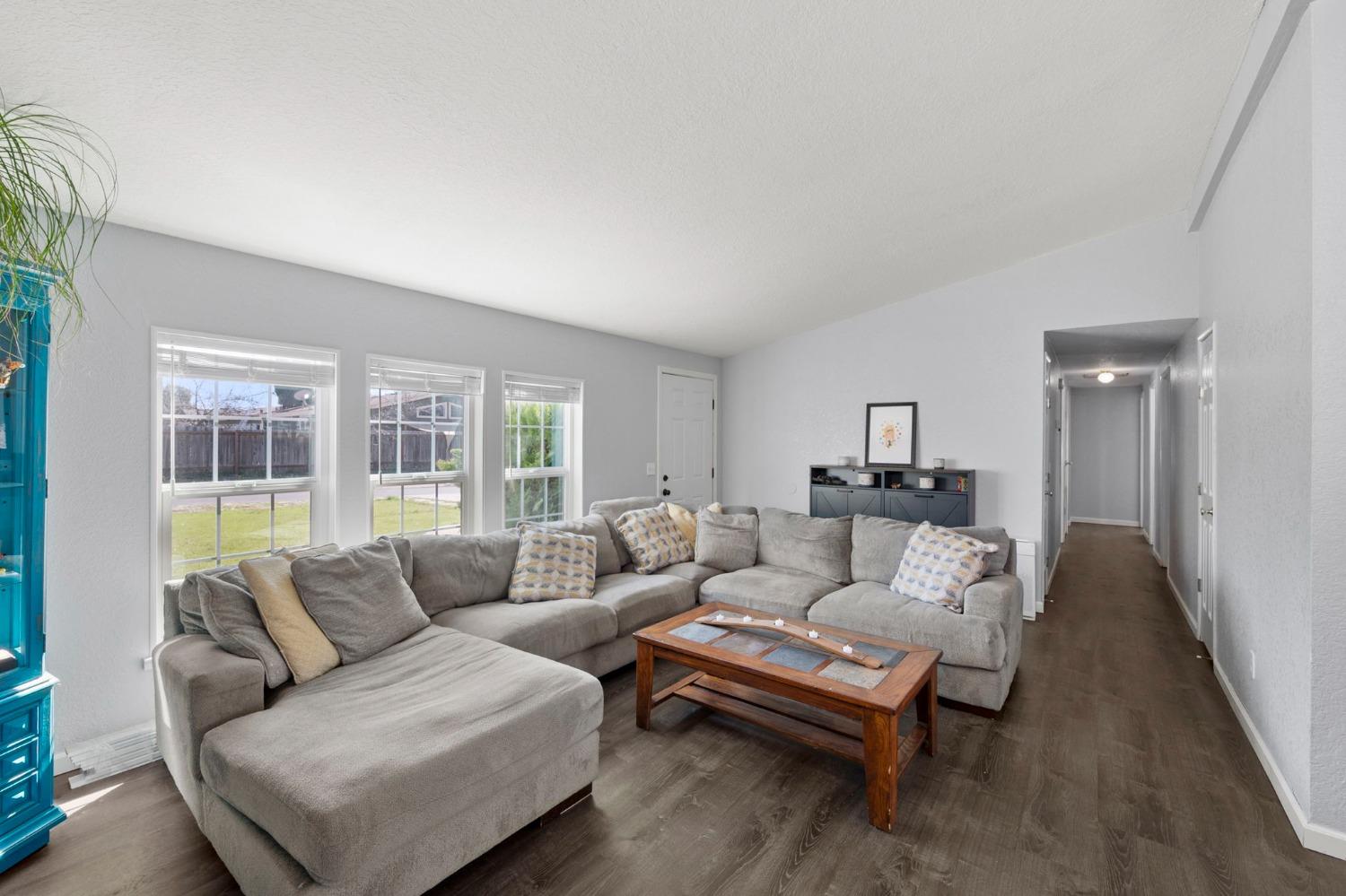 255 Deer Field Circle