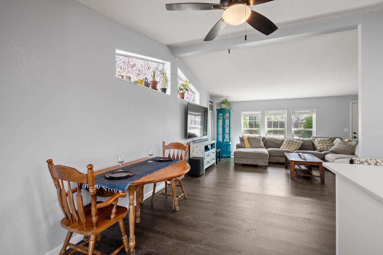 255 Deer Field Circle