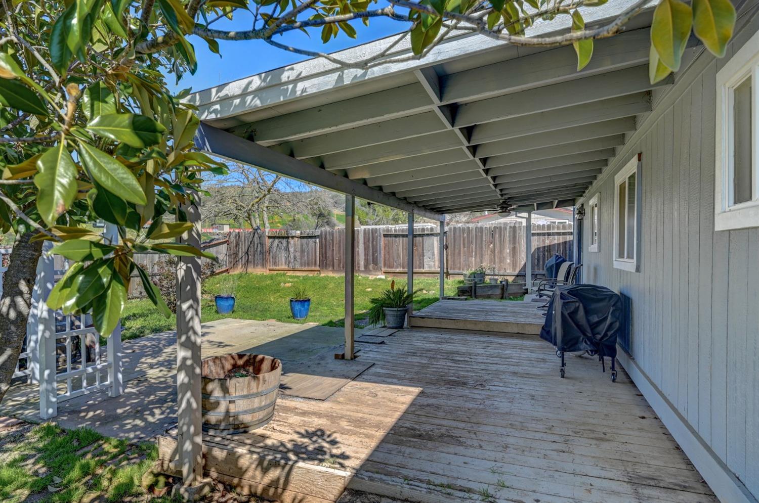 255 Deer Field Circle