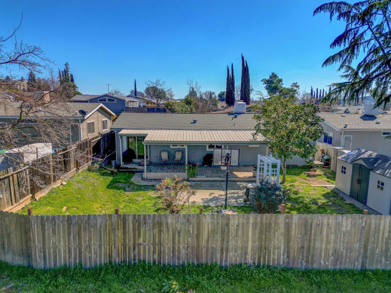 255 Deer Field Circle