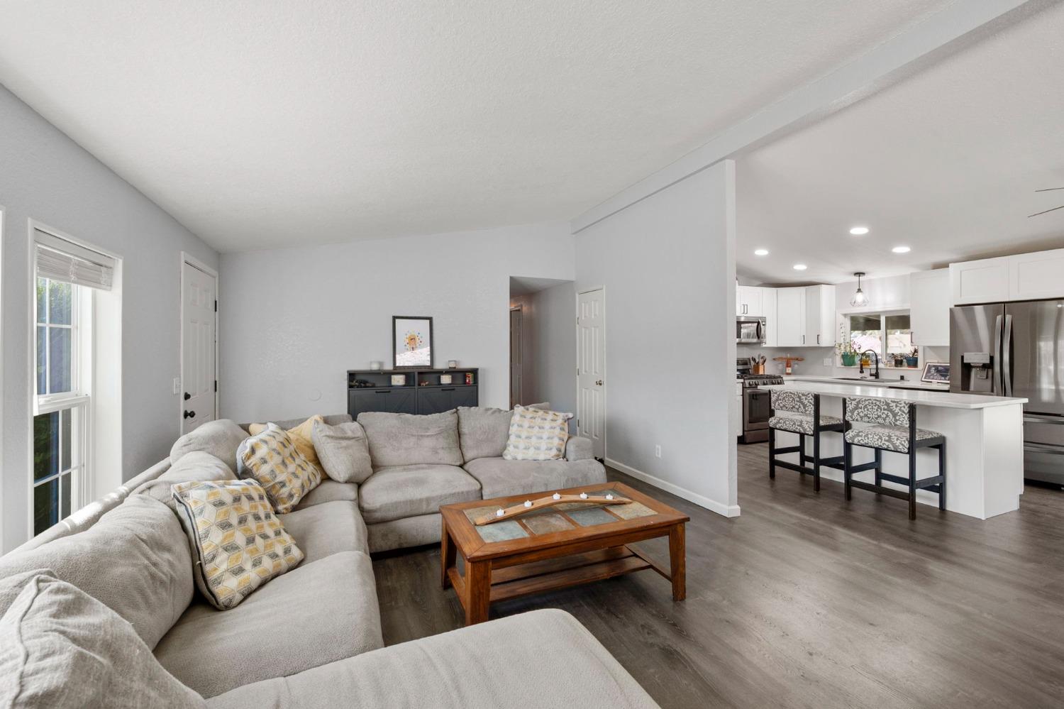 255 Deer Field Circle