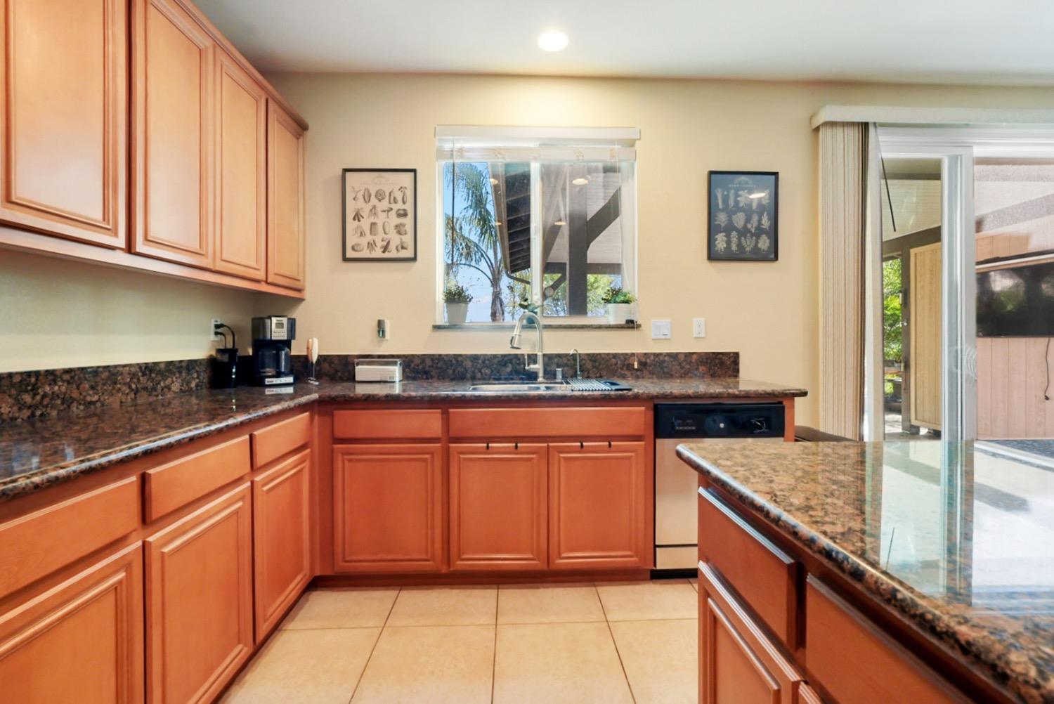 15979 Crescent Park Circle