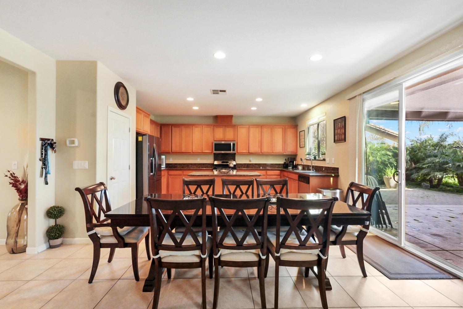 15979 Crescent Park Circle