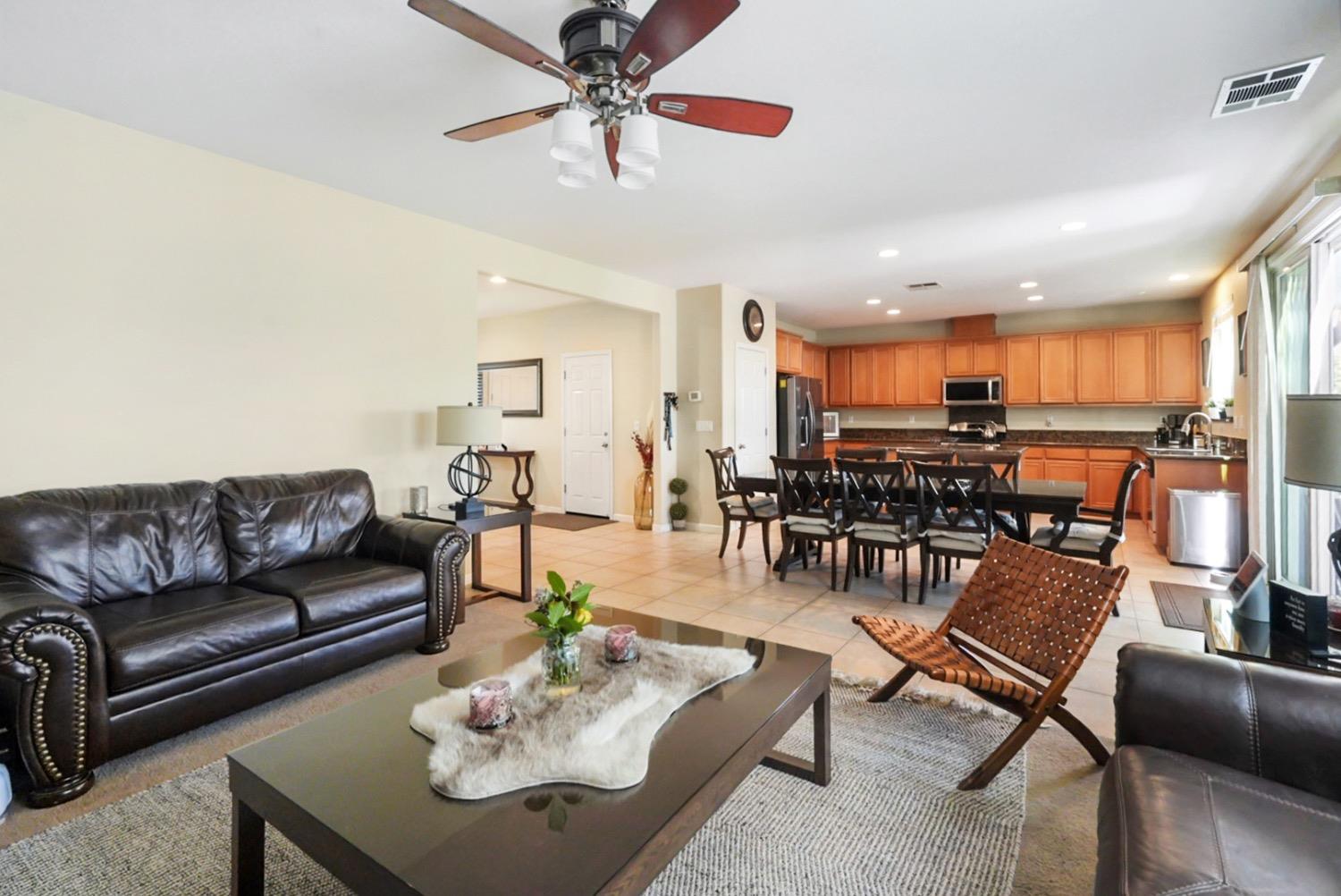 15979 Crescent Park Circle