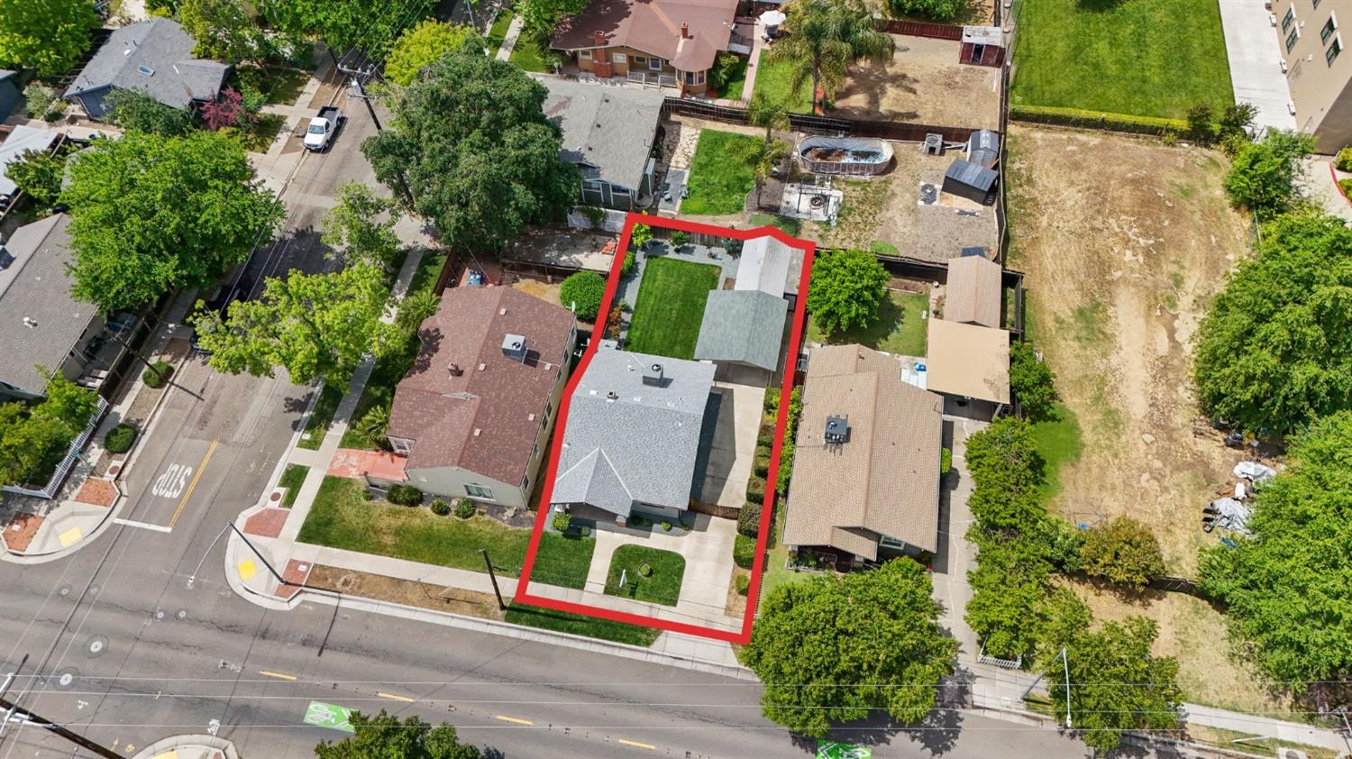 1307 Bessie Avenue