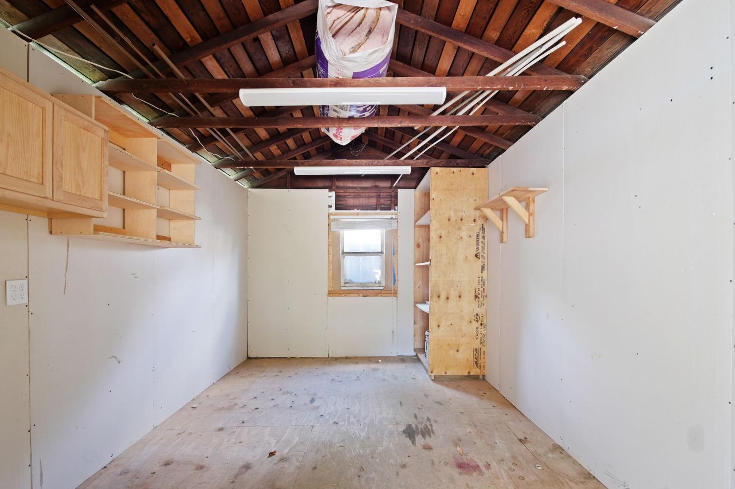 1307 Bessie Avenue