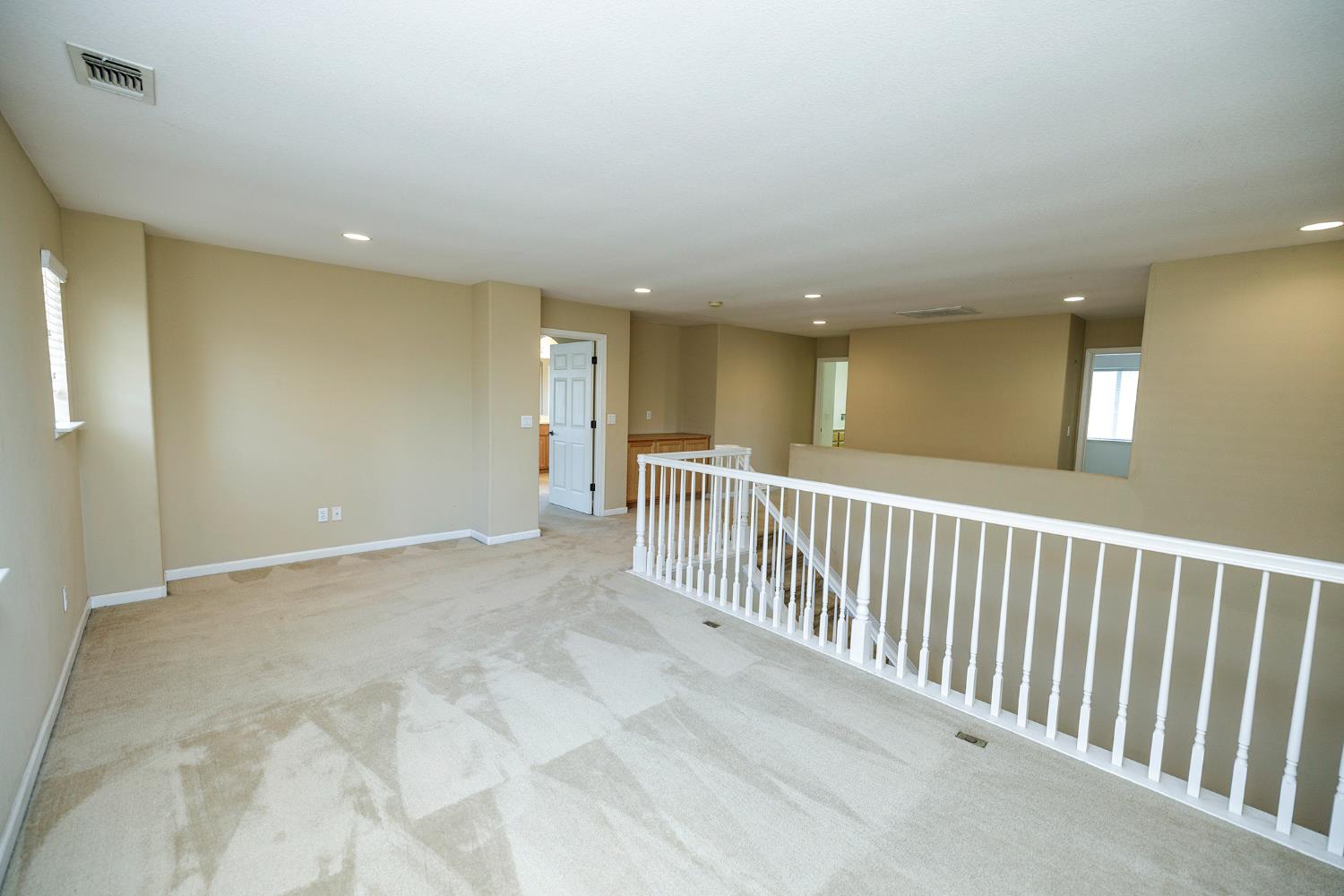 4320 Panorama Avenue