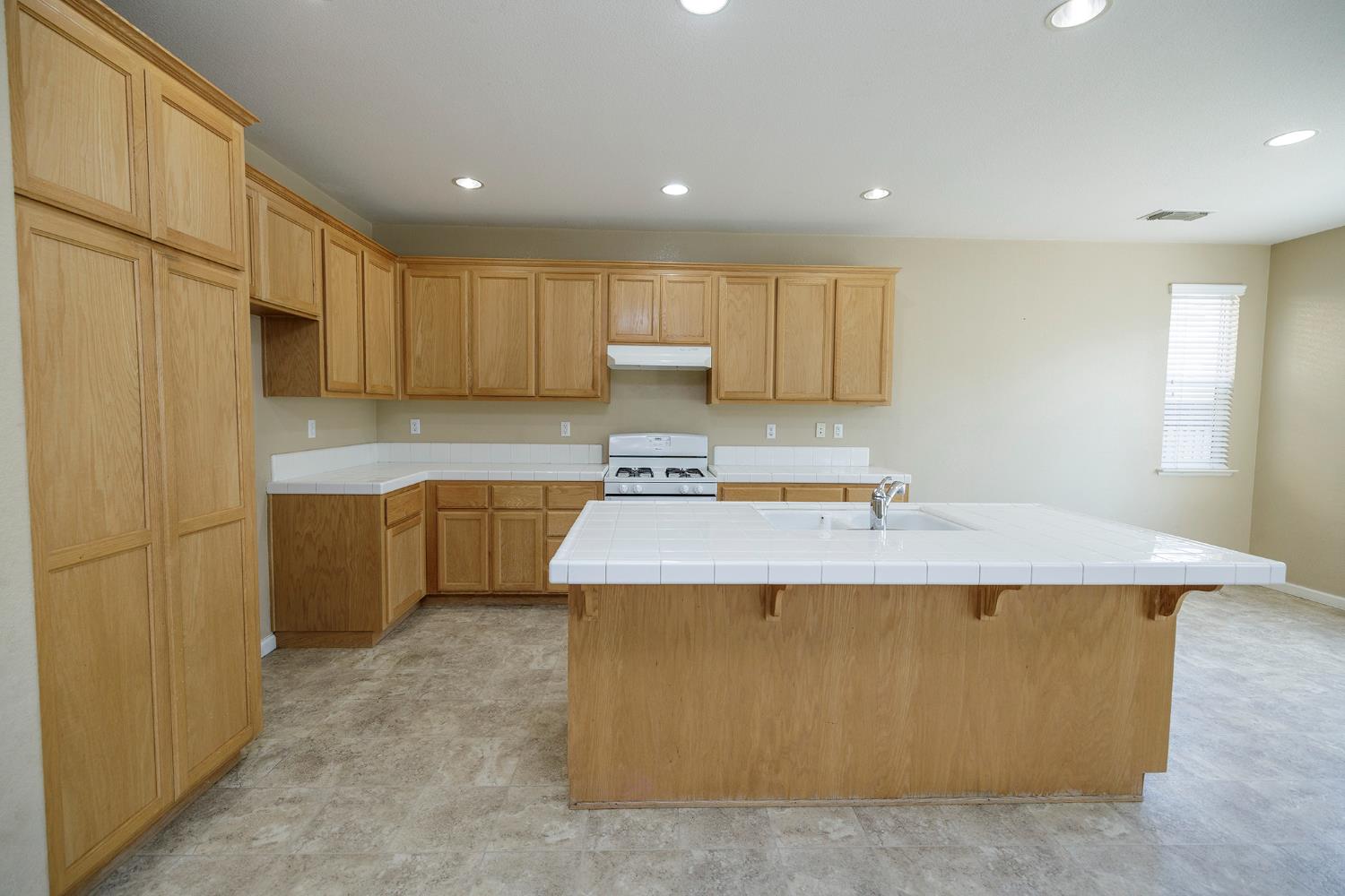 4320 Panorama Avenue