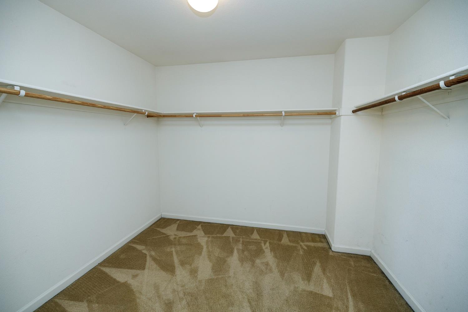 4320 Panorama Avenue