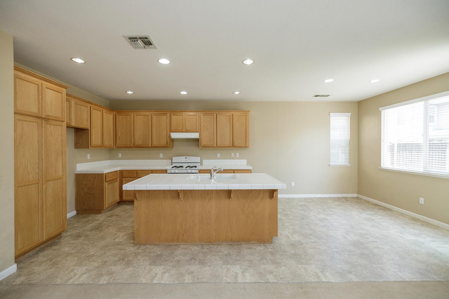 4320 Panorama Avenue