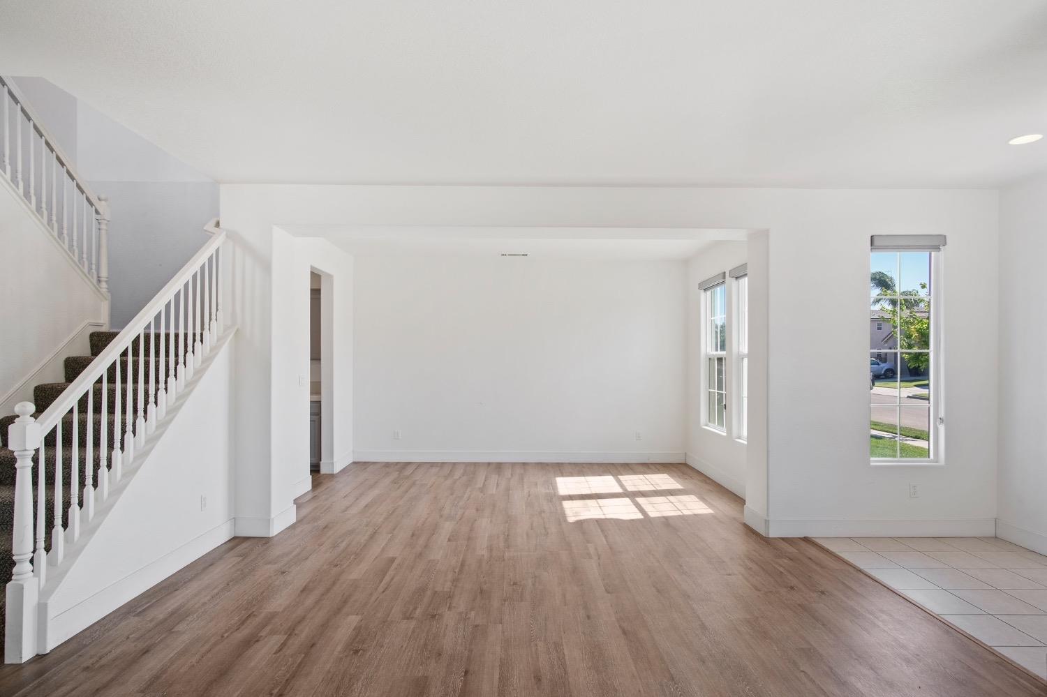 456 Meadow Creek Drive