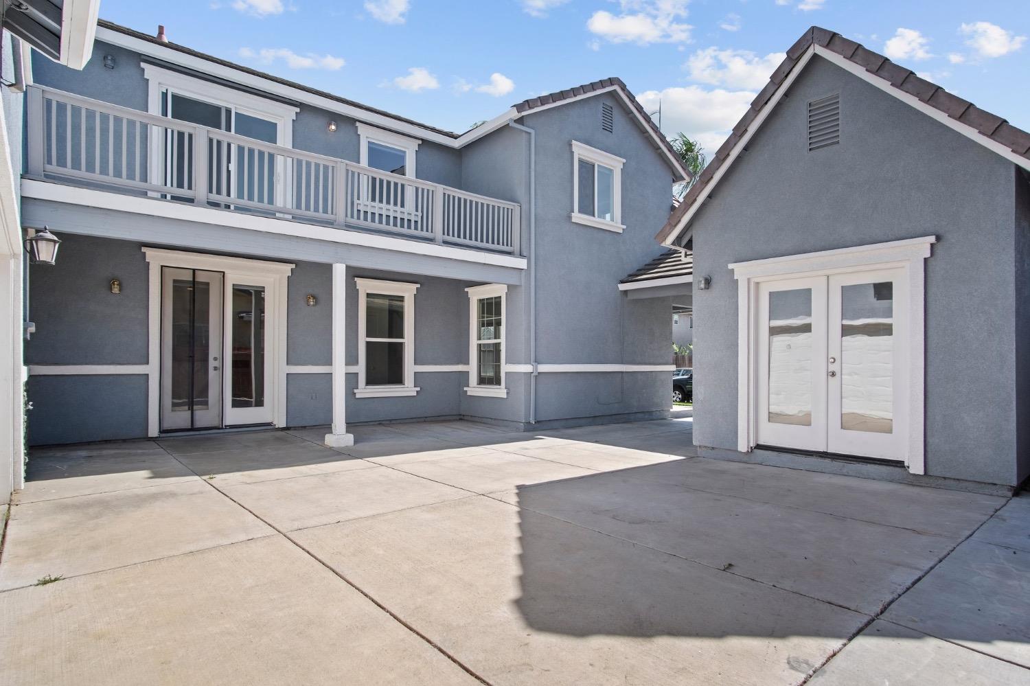 456 Meadow Creek Drive