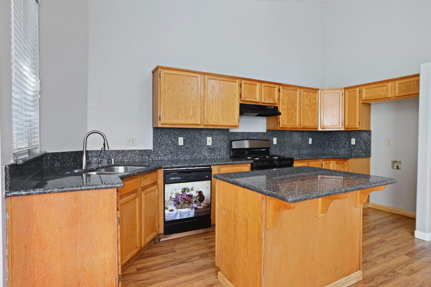 2405 S Fresno Avenue