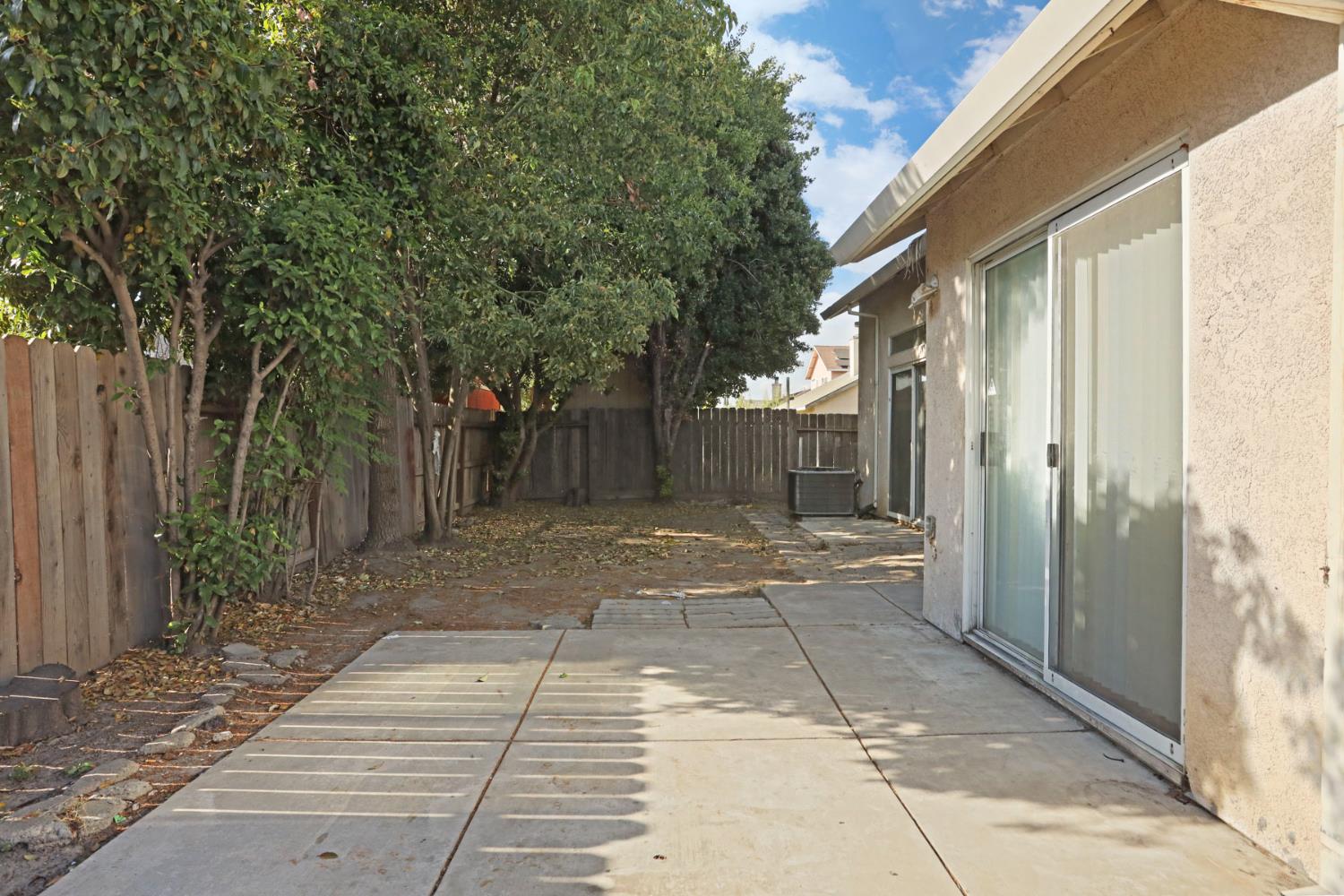 2405 S Fresno Avenue