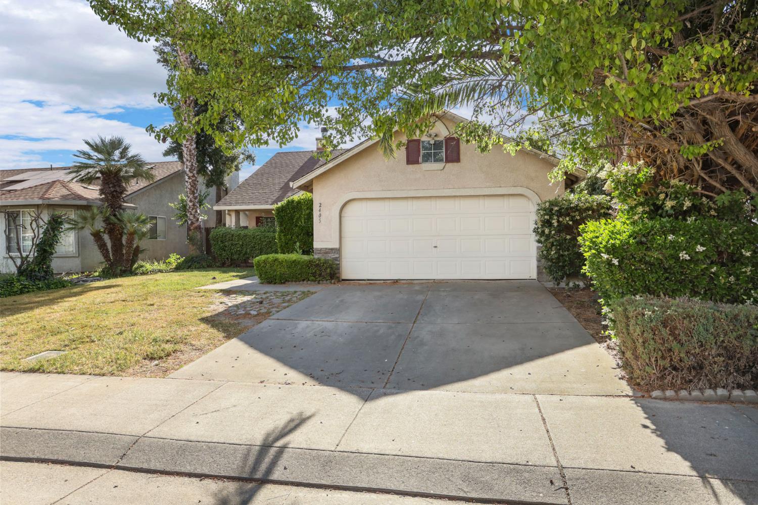 2405 S Fresno Avenue