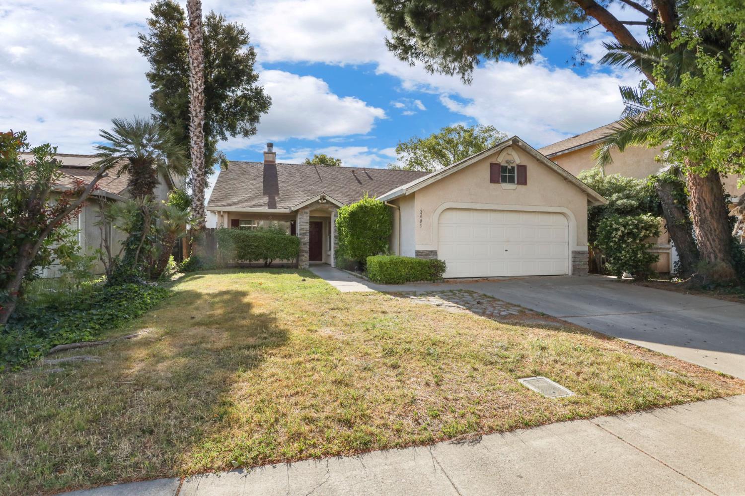 2405 S Fresno Avenue