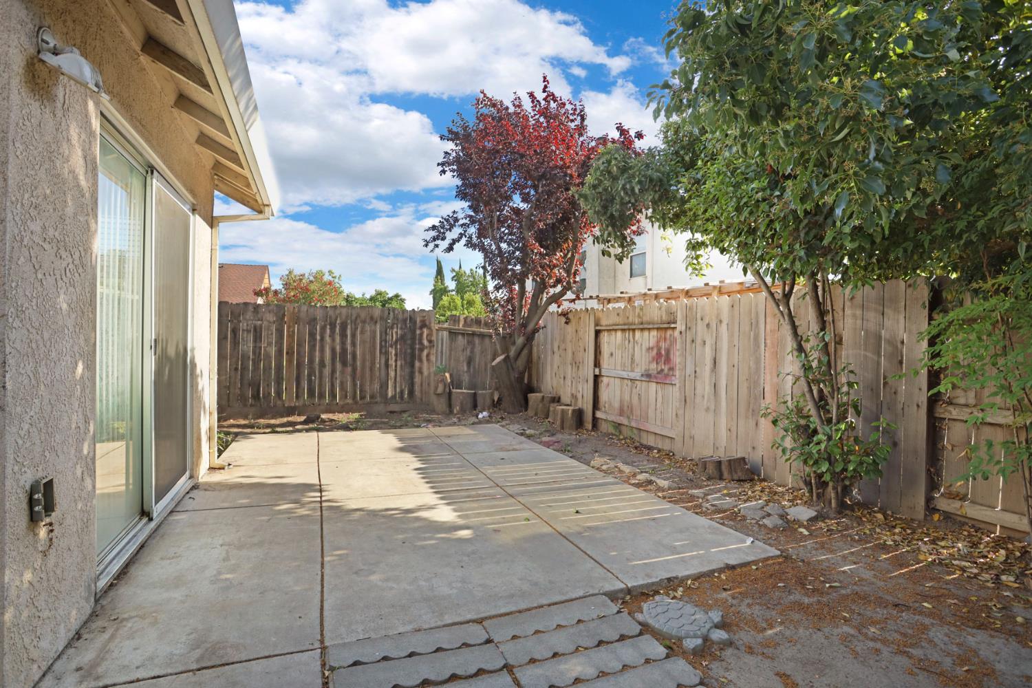 2405 S Fresno Avenue