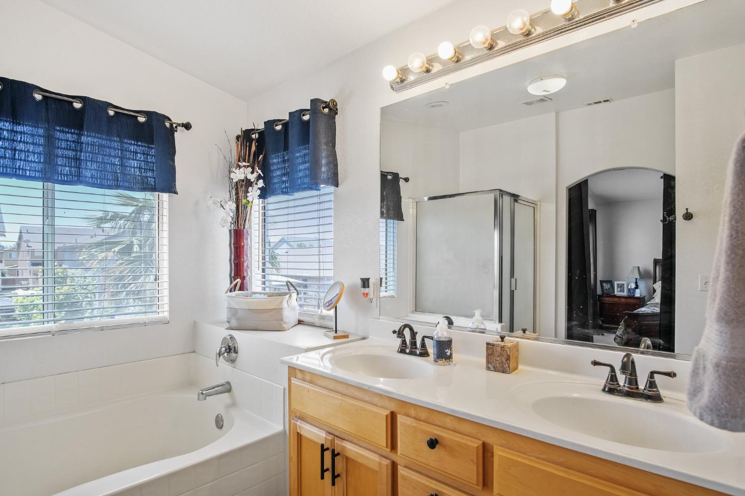 16609 Sheffield Street