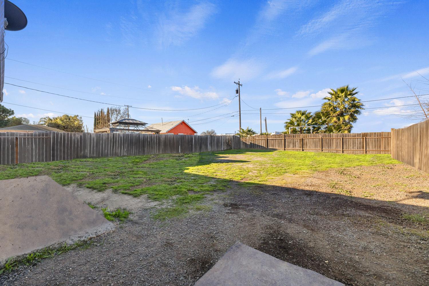 1409 Josephine Street