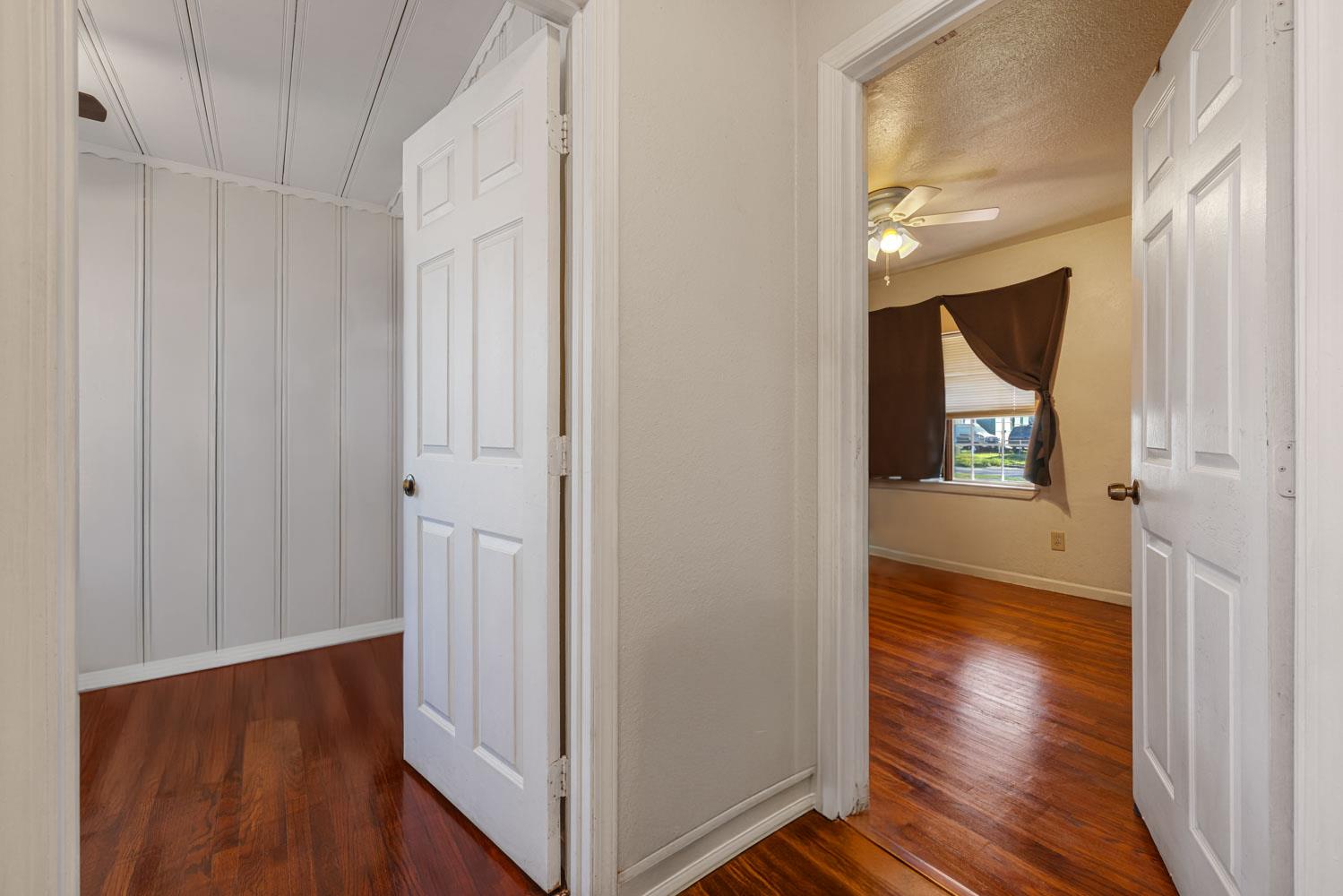 1409 Josephine Street