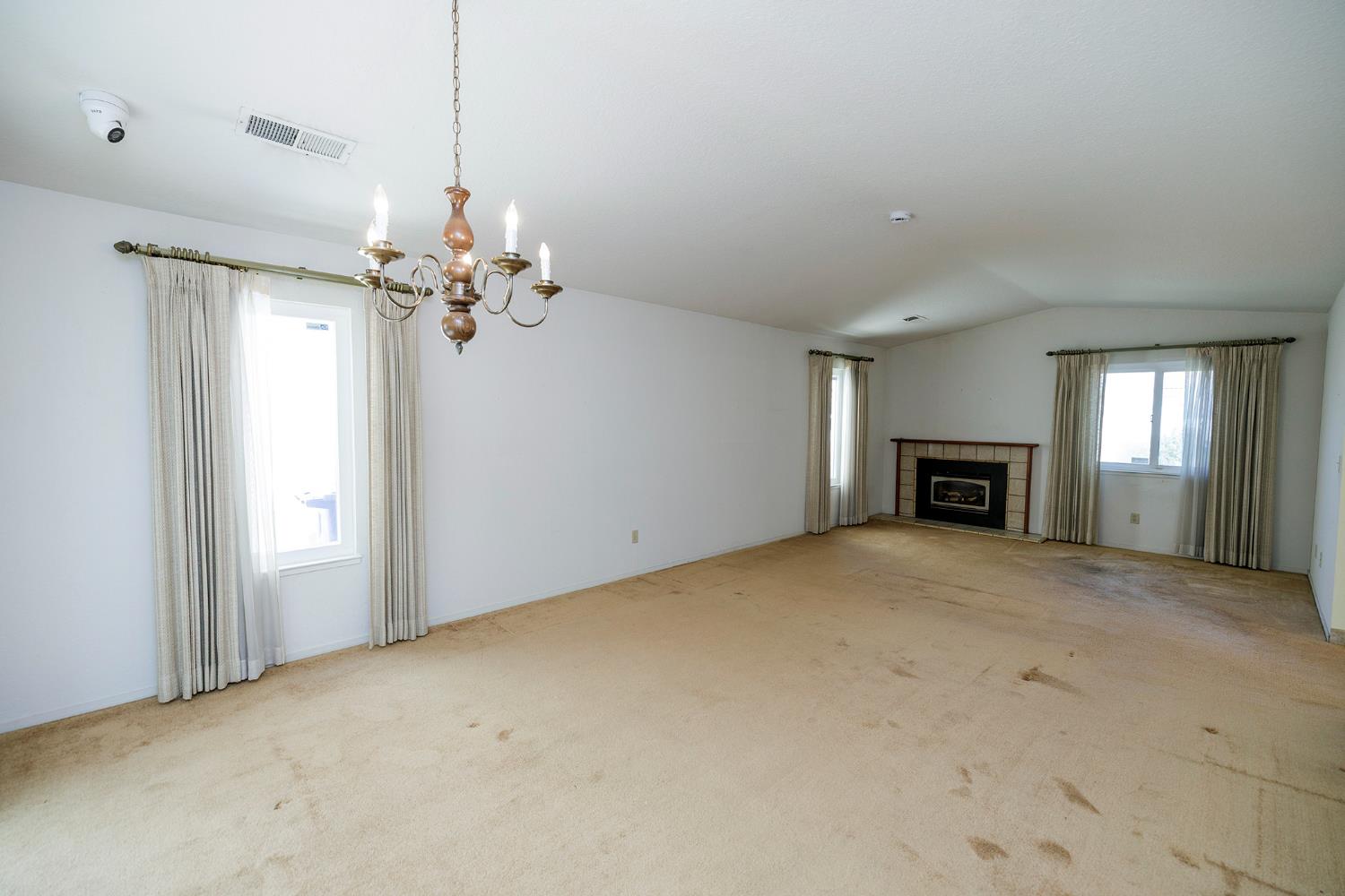 1100 Westmont Terrace