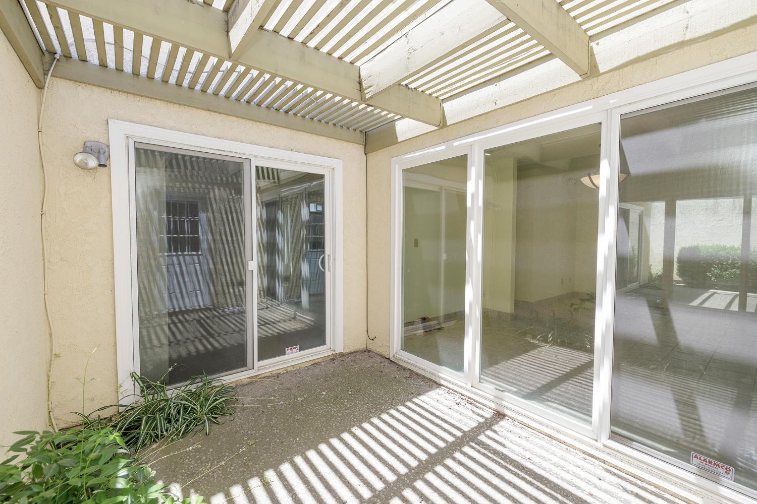 1100 Westmont Terrace