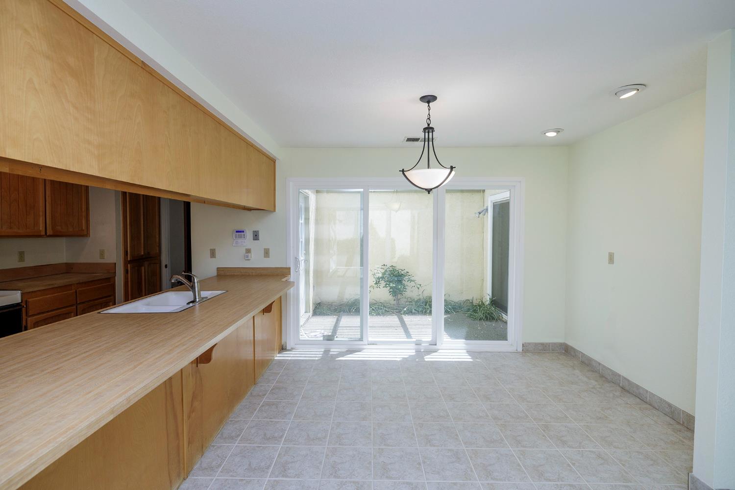 1100 Westmont Terrace