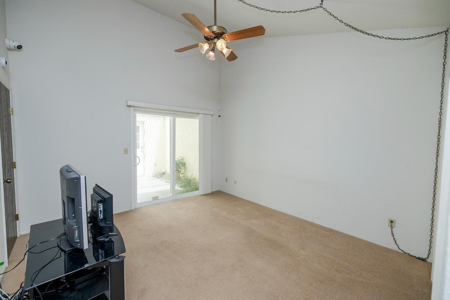 1100 Westmont Terrace