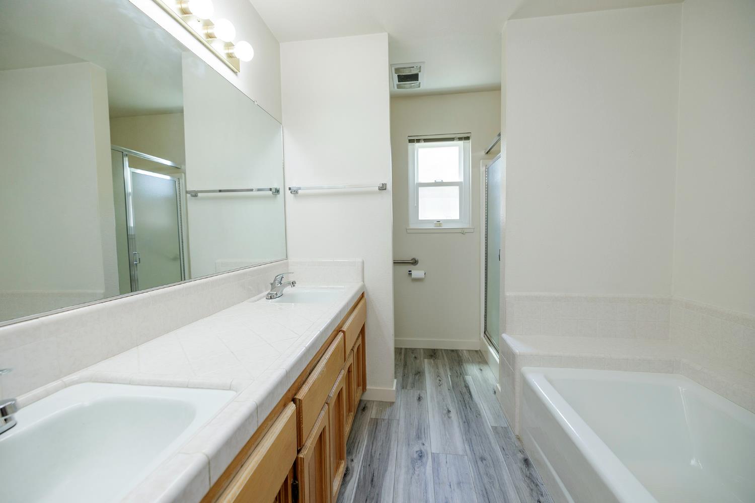 1100 Westmont Terrace