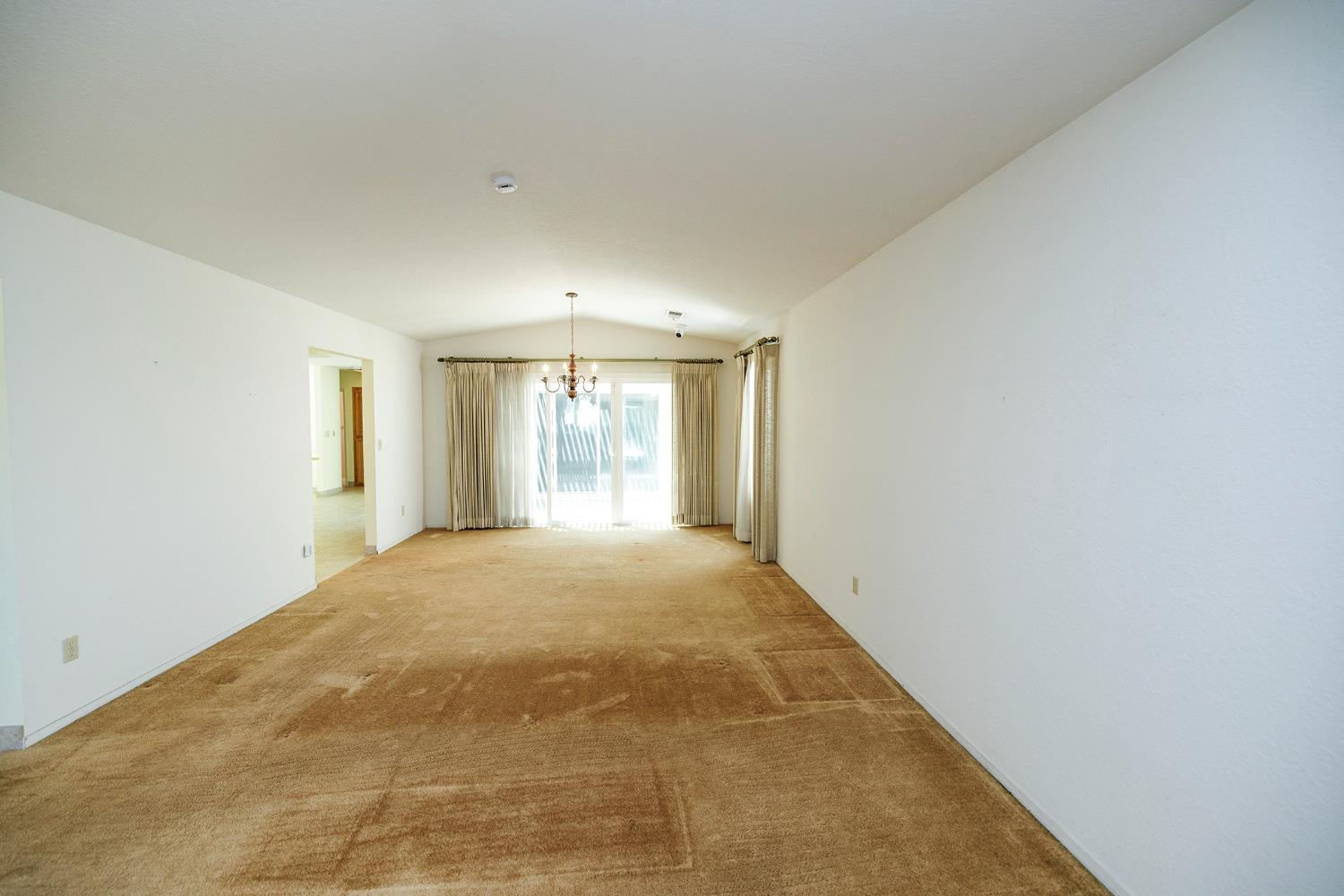 1100 Westmont Terrace