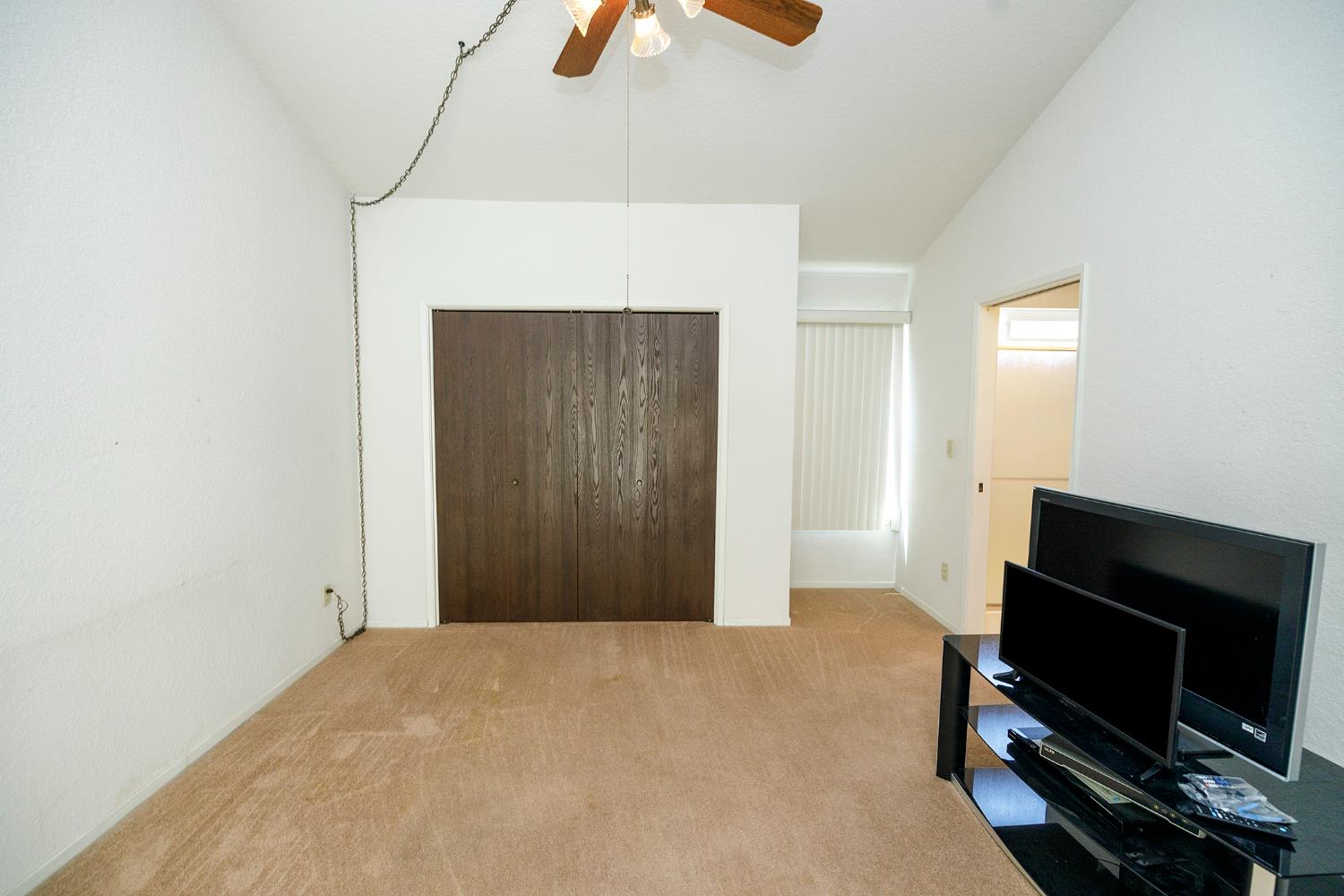 1100 Westmont Terrace