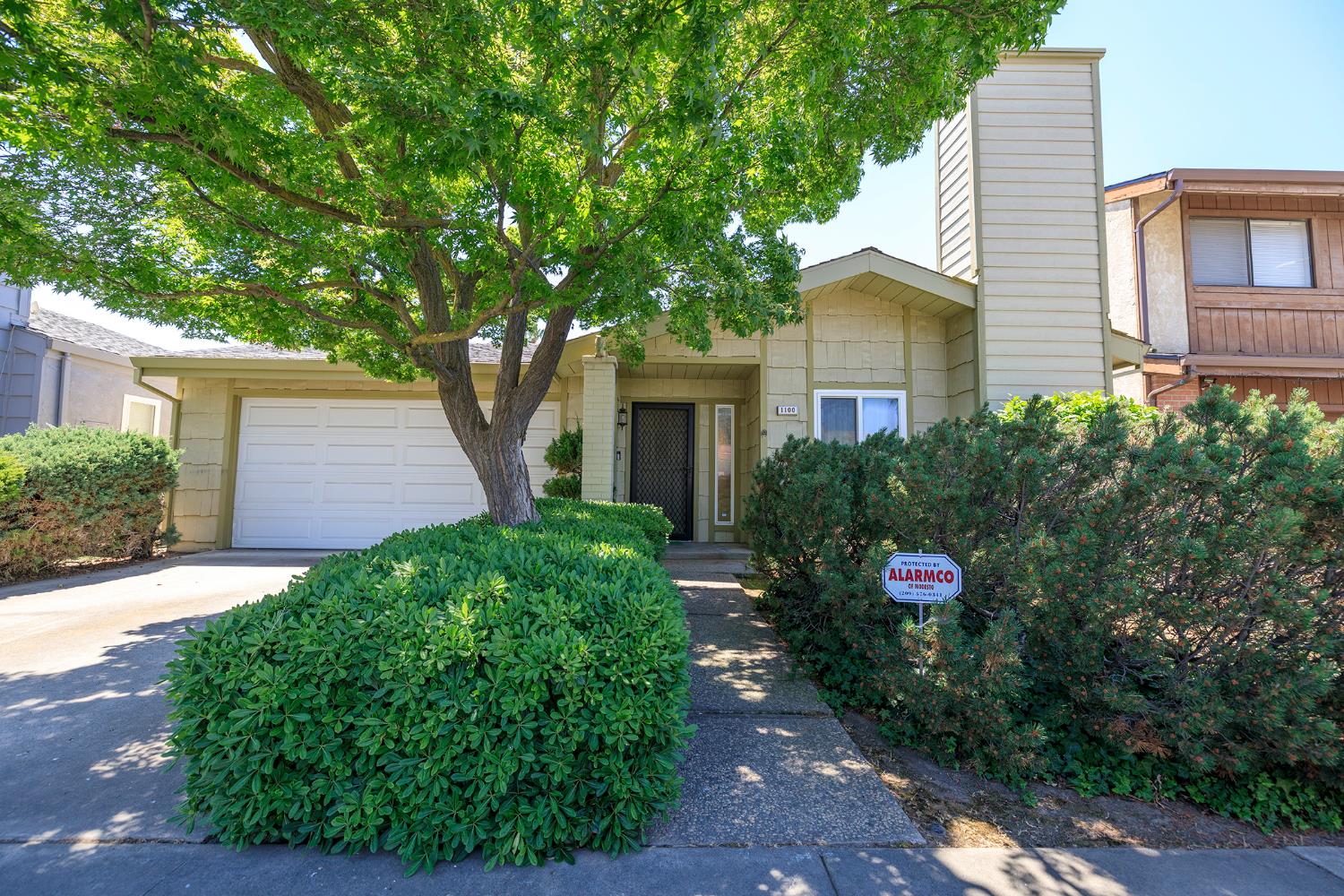 1100 Westmont Terrace