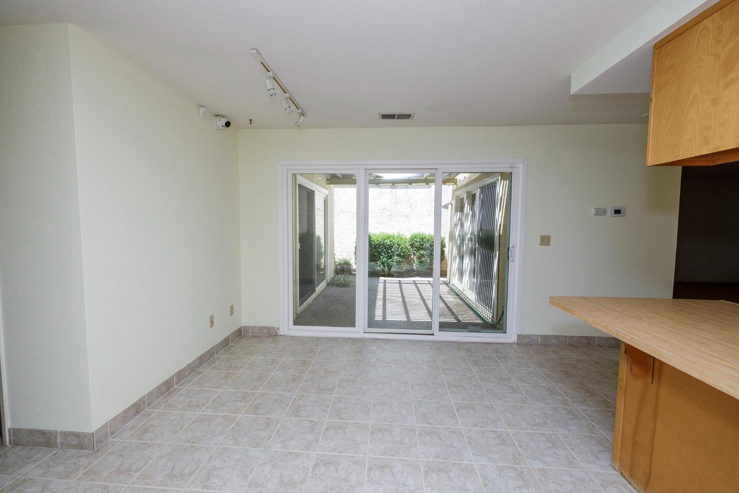 1100 Westmont Terrace