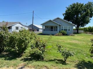 10512 E Whitmore Avenue