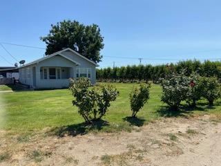 10512 E Whitmore Avenue