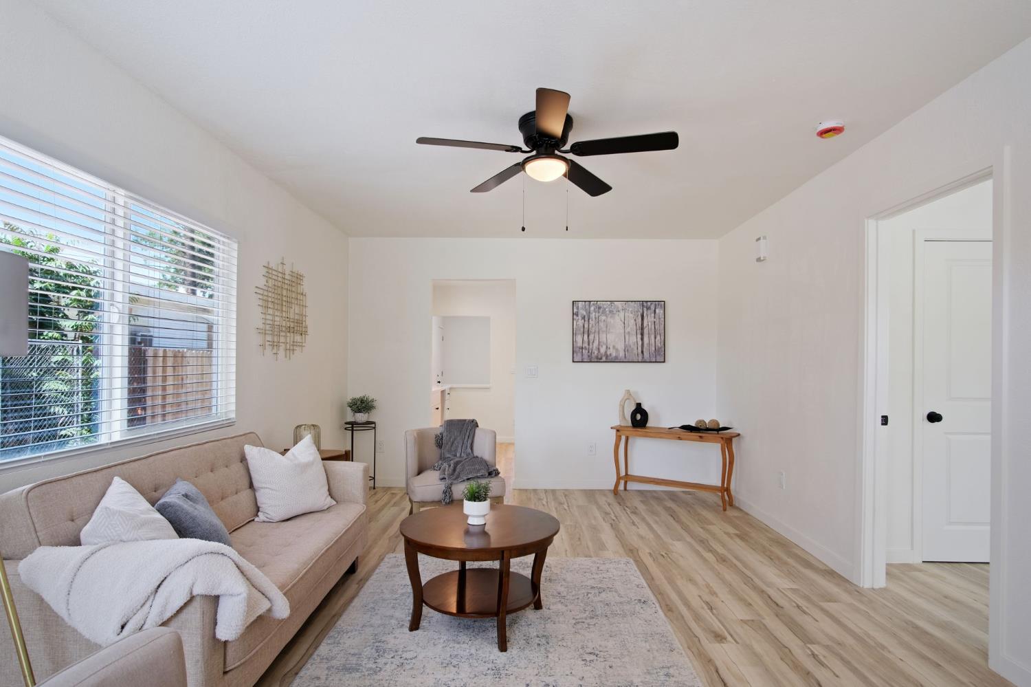 1621 N Stanford Avenue